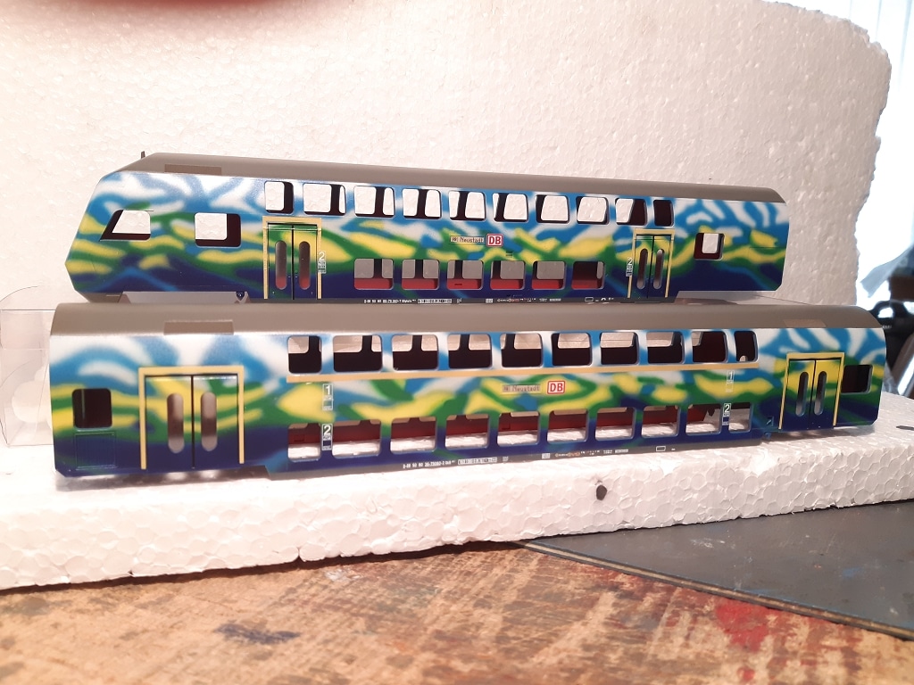 Doppelstockwagen DB Gebrauchtzug auf Basis Märklin 1:100