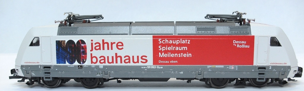 BR 101 063   100 Jahre Bauhaus Dessau Basis Tillig TT