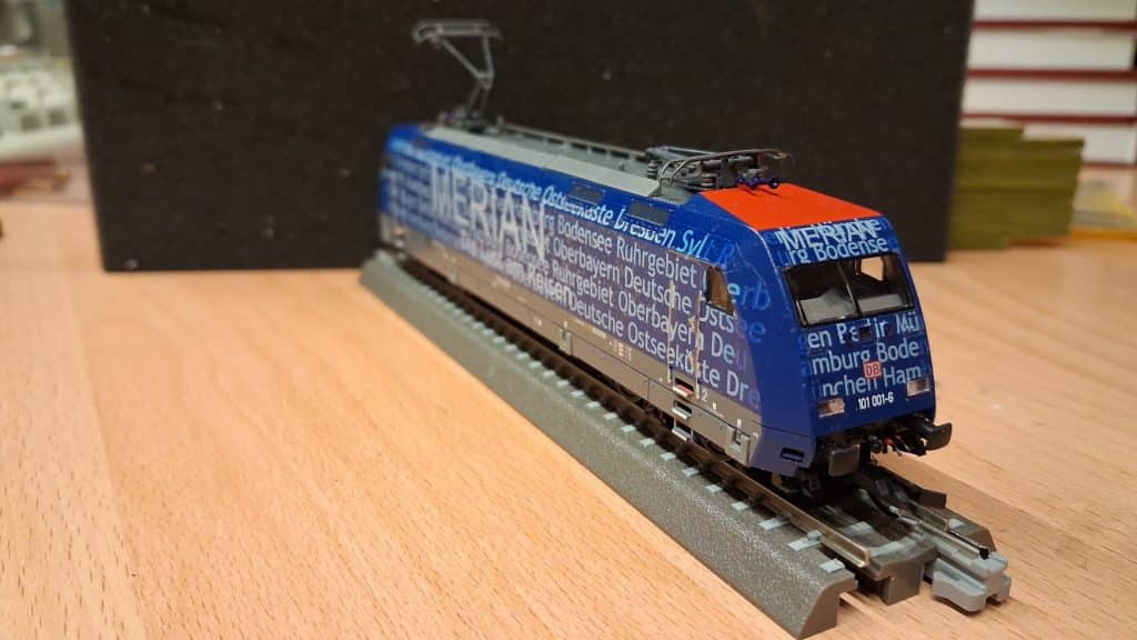 BR 101 001 Merian DB auf Basis Tillig TT