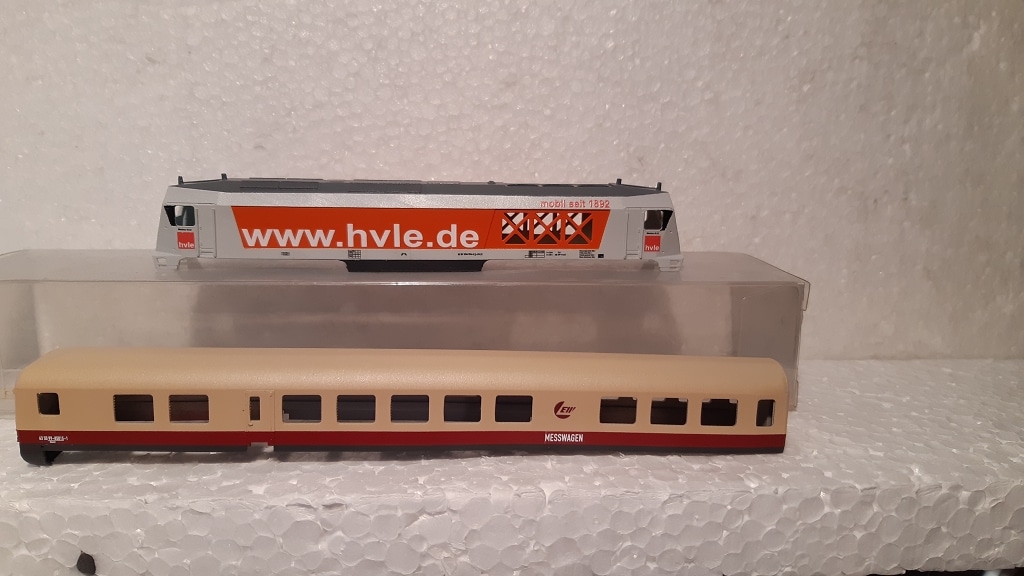 Messwagen LEW DR sowie Maxima HVLE 3D-Drucke im Maßstab N