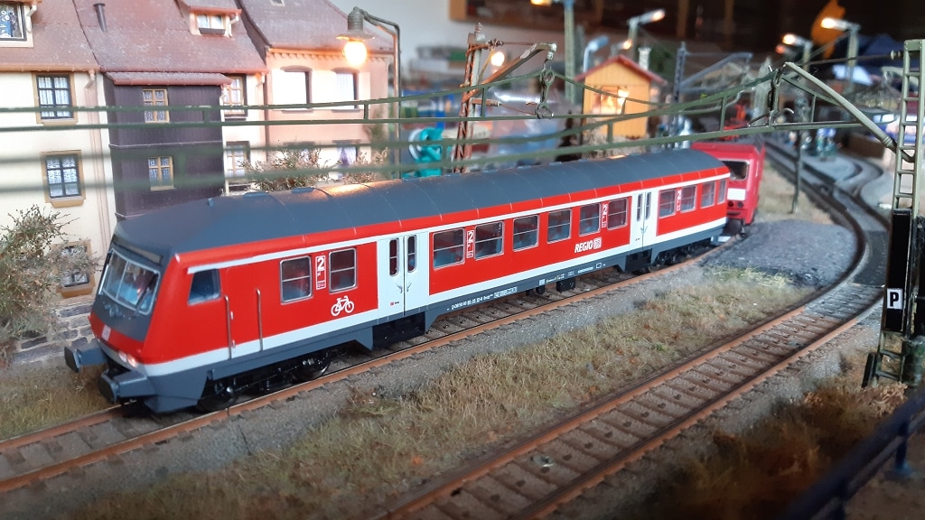 Wittenberger Steuerwagen 3D Druck Resin DB Regio auf Basis Roco Fahrwerk 1:100 in H0