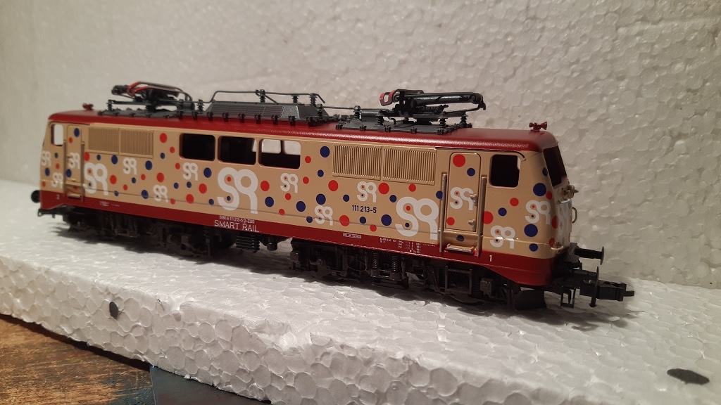 BR 111 213 Smart Rail auf Basis Fleischmann H0