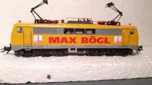 BR 111 075 auf Basis Märklin H0 Max Bögl Eigentümer Smart Rail