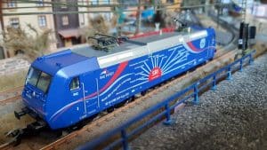 BR 185 537 SRI Rail Invest 15 Jahre Jubiläumslok auf Basis Märklin H0