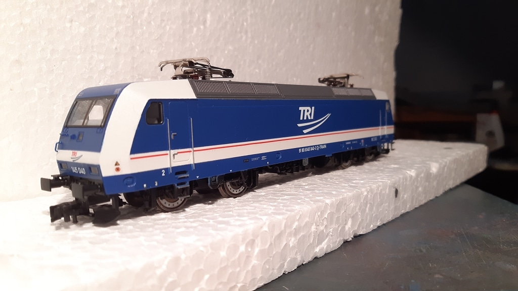 BR 145 040 Basis Fleischmann H0 als TRI Mehrzwecklok