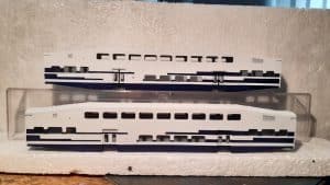 amerikanischer Doppelstockwagen umlackiert in H0
